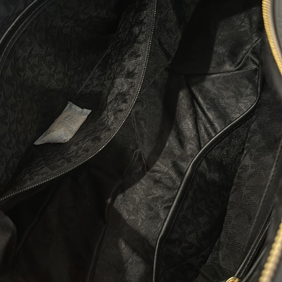 Micheal Kors black leather duffle bag - Picture 3 of 10